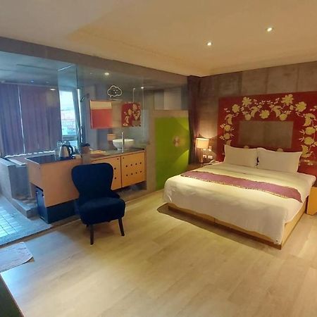 Jungle City Motel Цзяї Екстер'єр фото